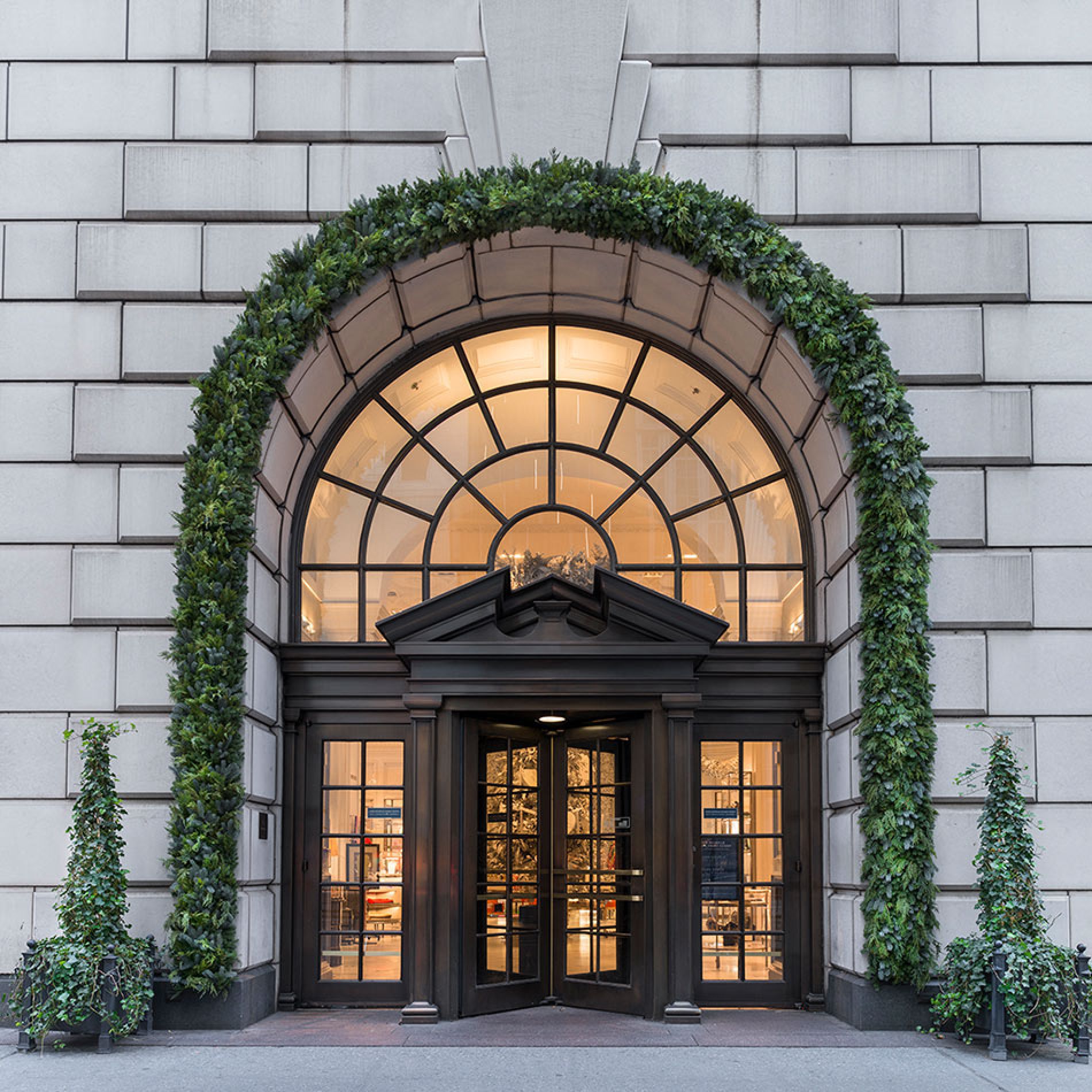 Saks Exterior Gallery Image